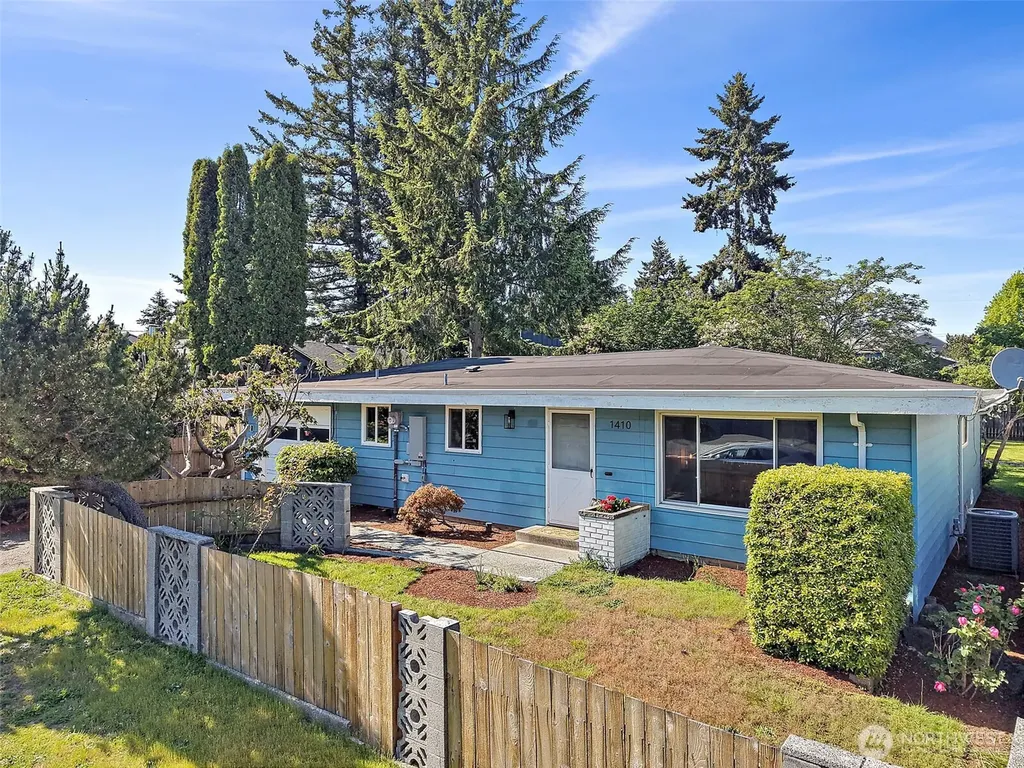 1410 SW 149th Street Burien WA 98166