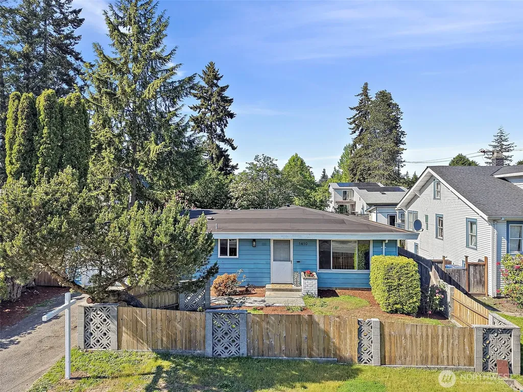 1410 SW 149th Street Burien WA 98166
