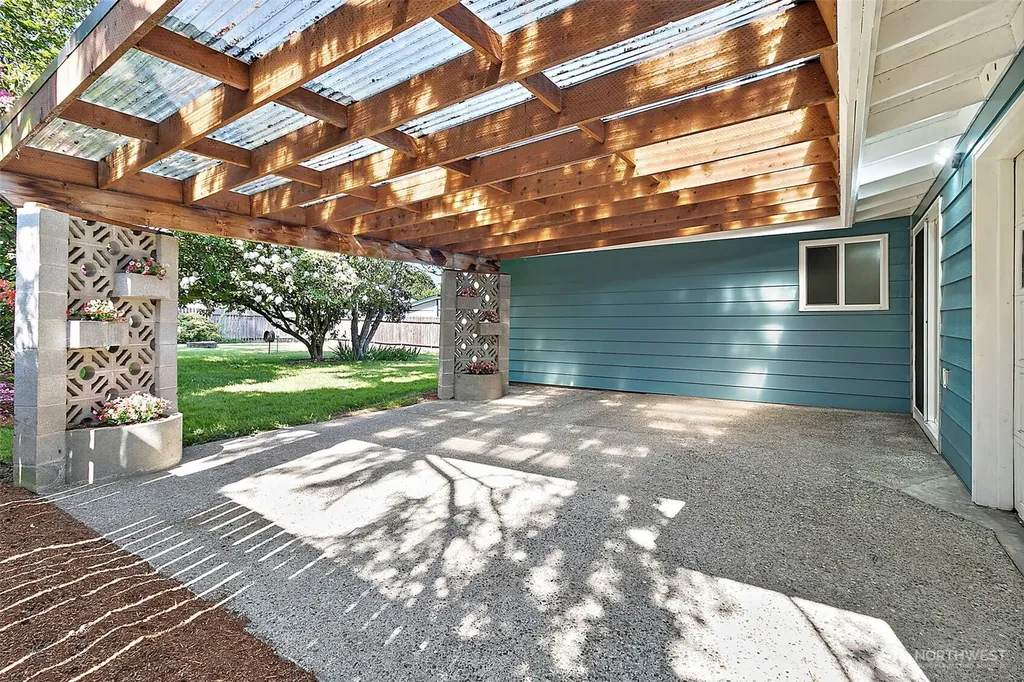 1410 SW 149th Street Burien WA 98166