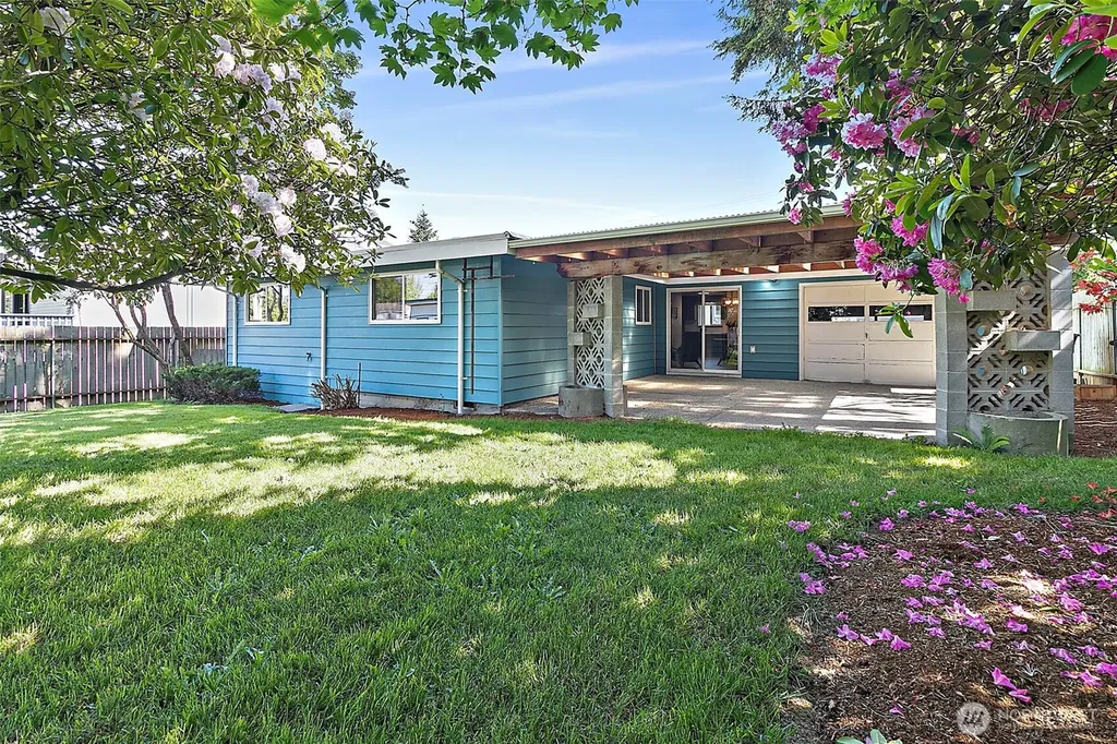 1410 SW 149th Street Burien WA 98166