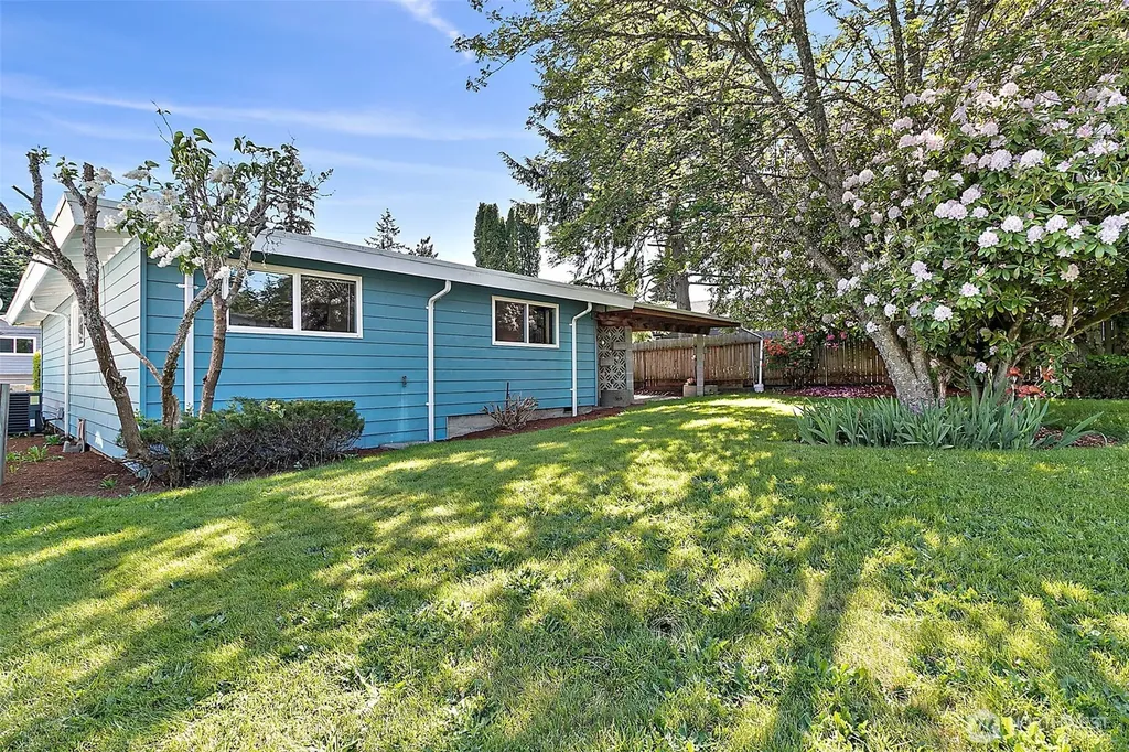 1410 SW 149th Street Burien WA 98166