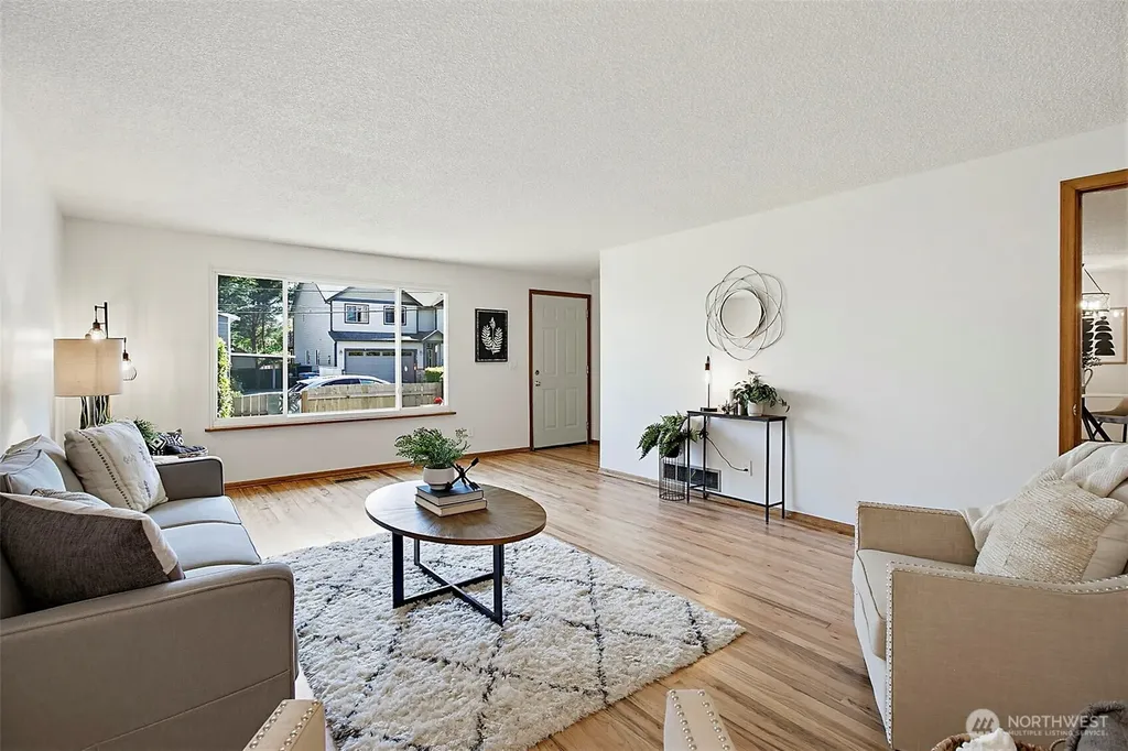 1410 SW 149th Street Burien WA 98166