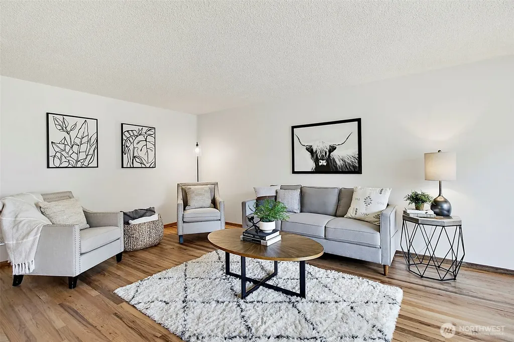1410 SW 149th Street Burien WA 98166