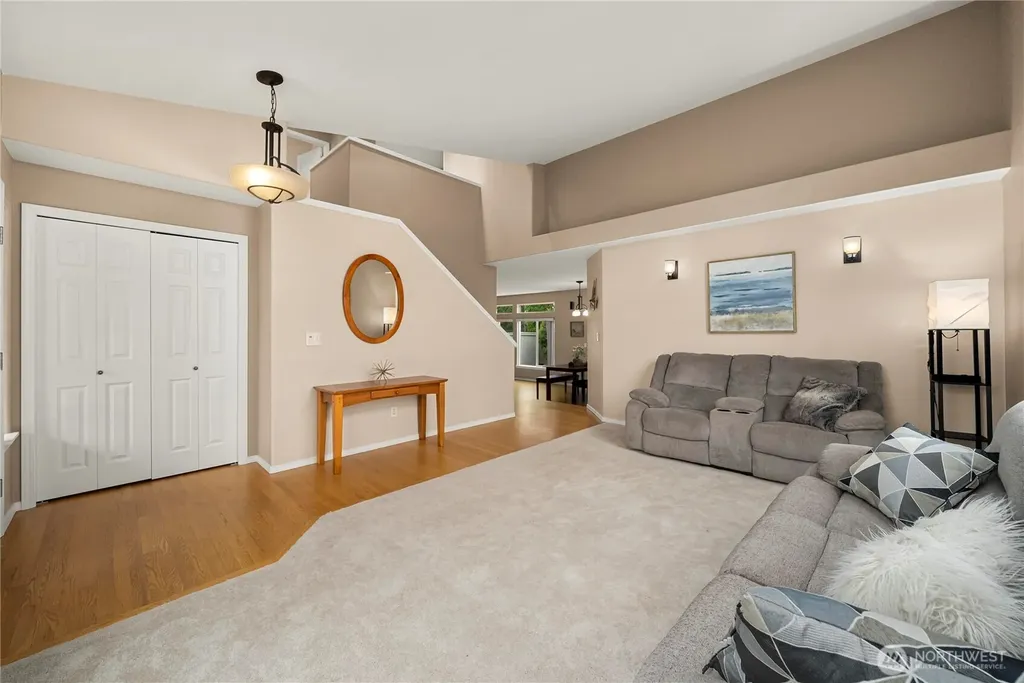 16910 132nd Avenue E Puyallup WA 98374