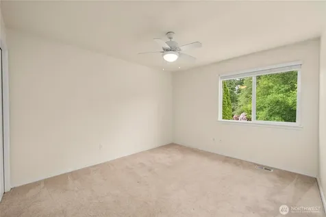 16910 132nd Avenue E Puyallup WA 98374