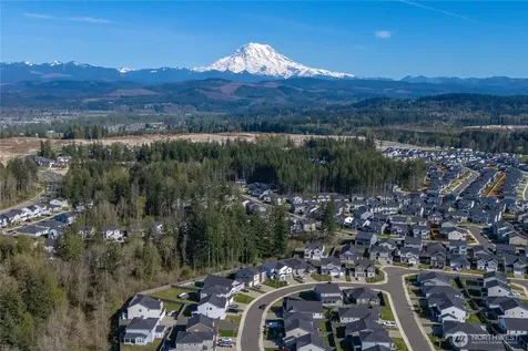 16910 132nd Avenue E Puyallup WA 98374