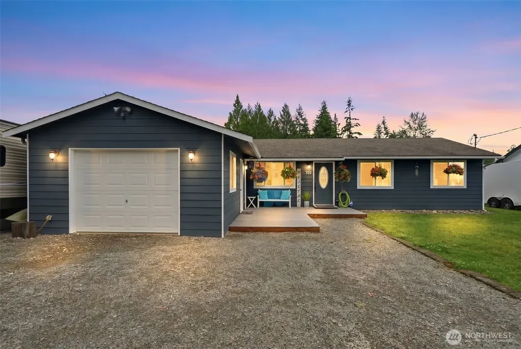 705 E Stanley Place Granite Falls WA 98252
