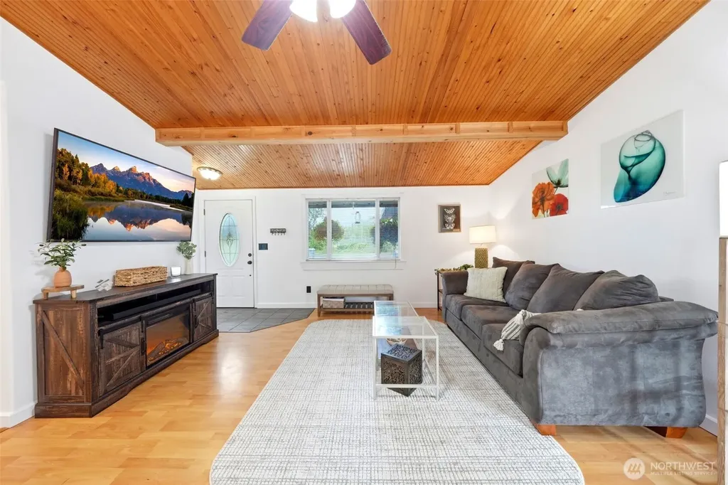 705 E Stanley Place Granite Falls WA 98252