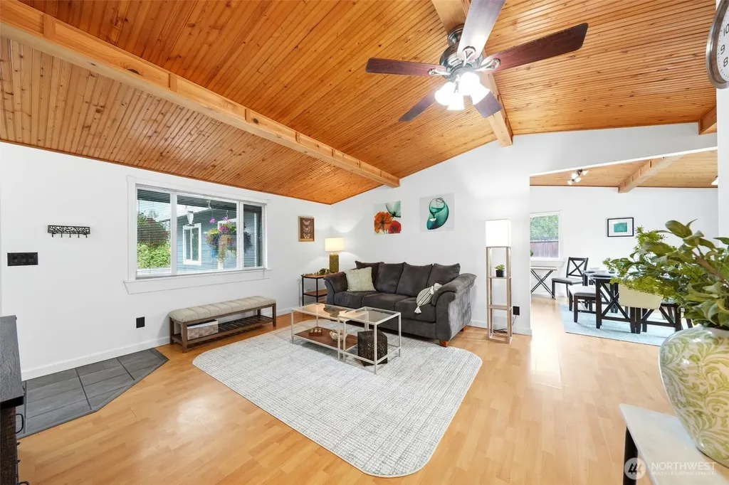705 E Stanley Place Granite Falls WA 98252