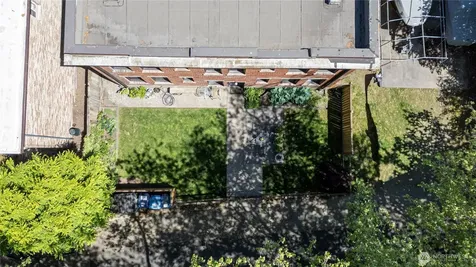 1003 N 1st Street Renton WA 98057