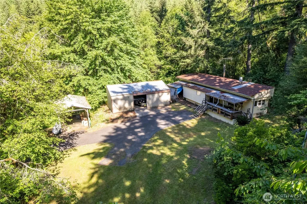 198 Burnett Winlock WA 98596
