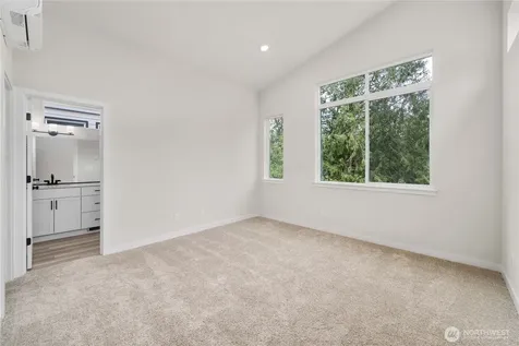 4039 Aberdeen Way NE Renton WA 98056