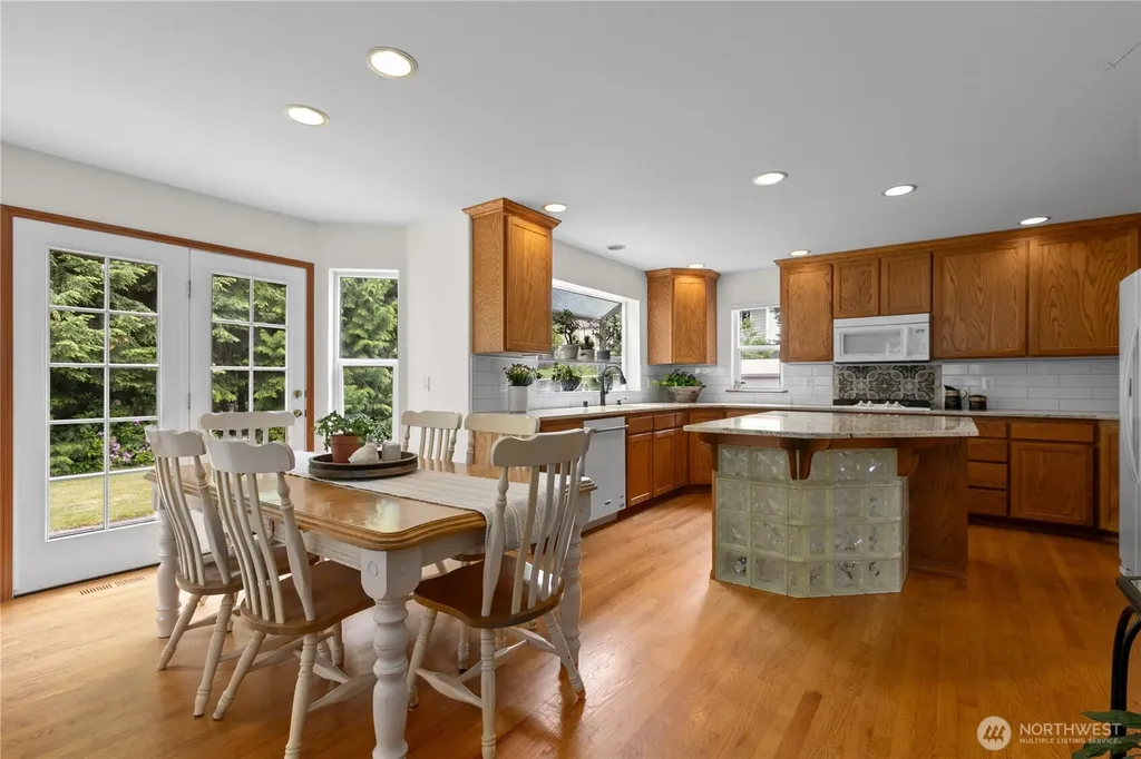 7301 199th Street SE Snohomish WA 98296