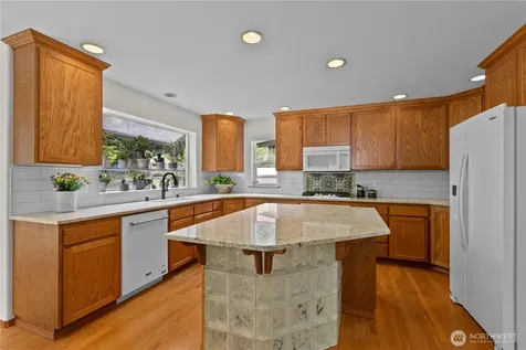 7301 199th Street SE Snohomish WA 98296