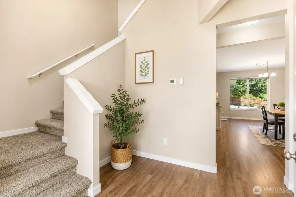 107 Brodie Street SE Rainier WA 98576