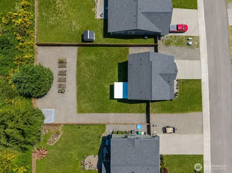 107 Brodie Street SE Rainier WA 98576