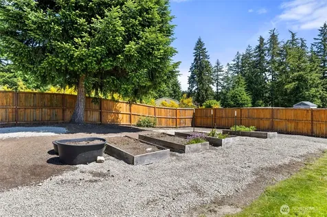 107 Brodie Street SE Rainier WA 98576