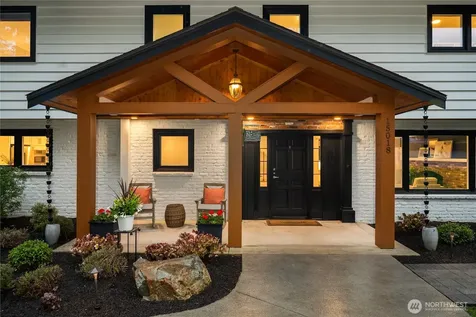 15018 152nd Avenue NE Woodinville WA 98072