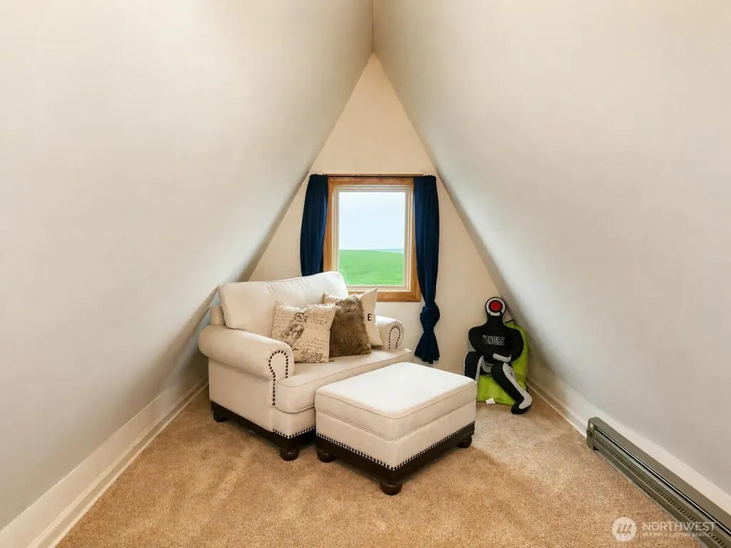39919 S Farmington Road Latah WA 99018