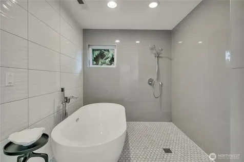 5942 21st Avenue SW Seattle WA 98106