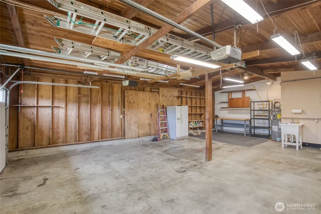 507 Sand Dune Avenue SW Ocean Shores WA 98569