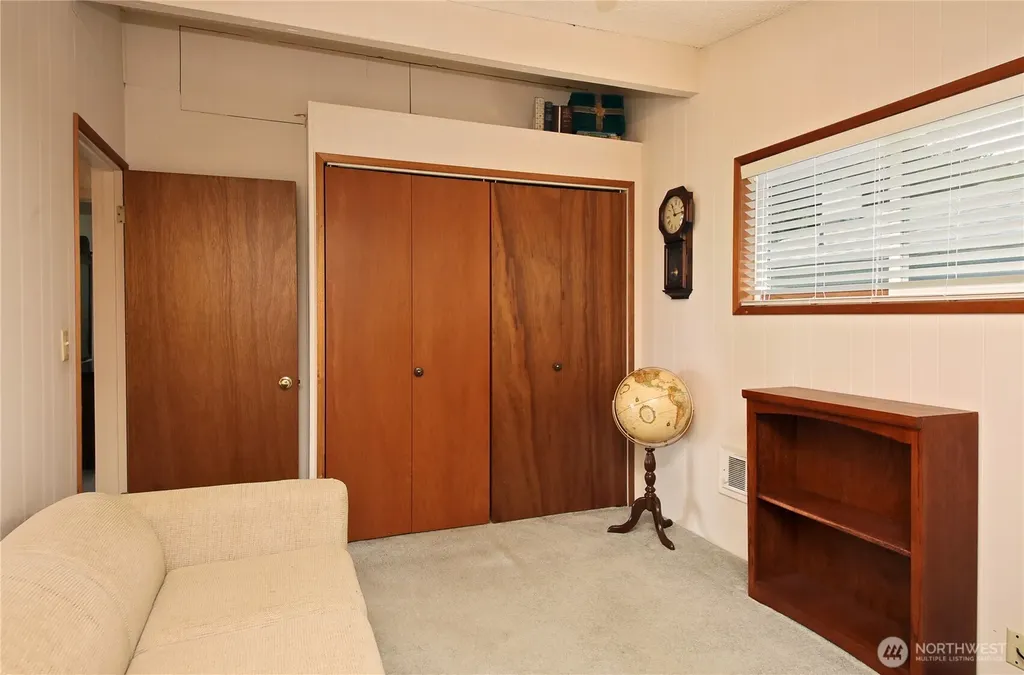 538 Bush Point Road Freeland WA 98249