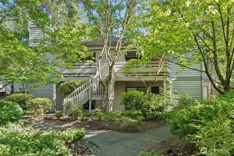 1380 Bellevue Way NE Bellevue WA 98004