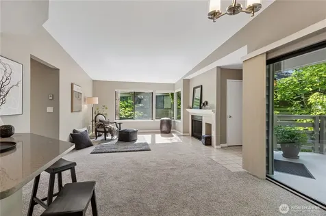 1380 Bellevue Way NE Bellevue WA 98004