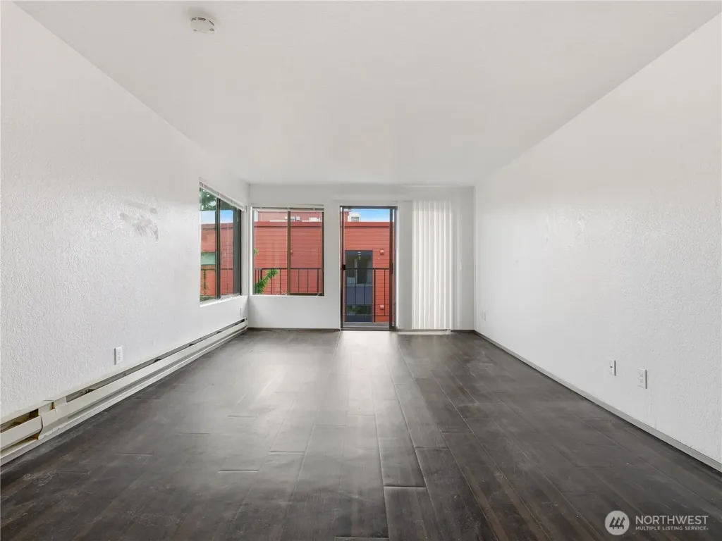 2629 14th Avenue W Seattle WA 98119