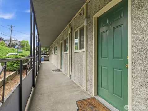 2629 14th Avenue W Seattle WA 98119