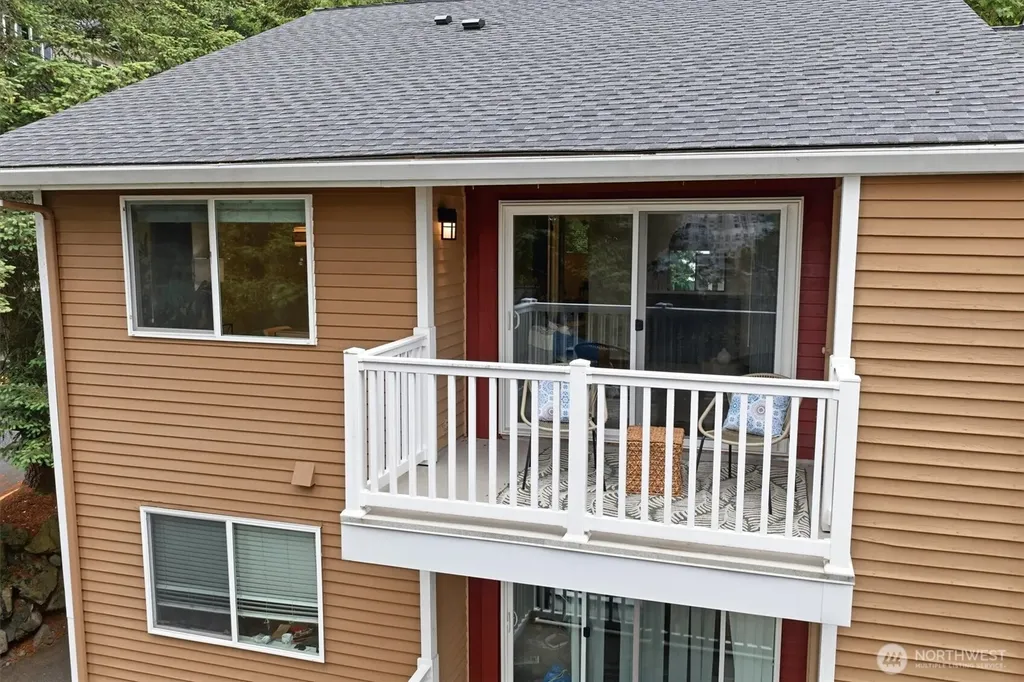 8642 164th Avenue NE Redmond WA 98052