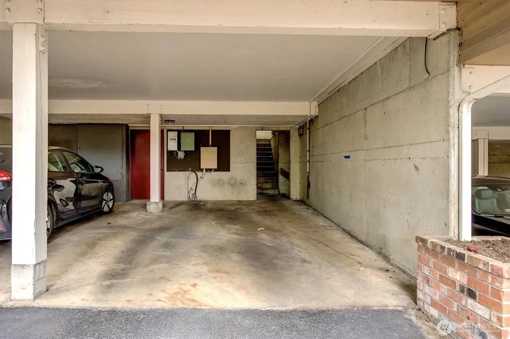 8642 164th Avenue NE Redmond WA 98052