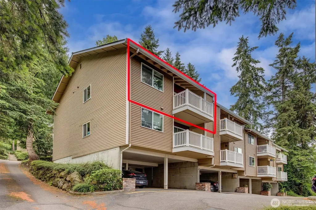 8642 164th Avenue NE Redmond WA 98052