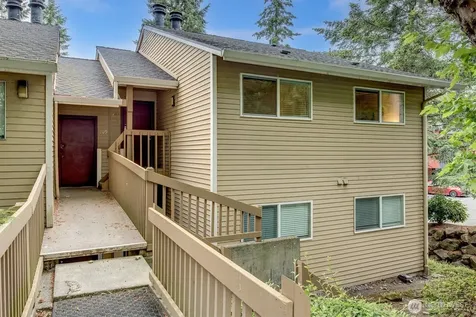 8642 164th Avenue NE Redmond WA 98052