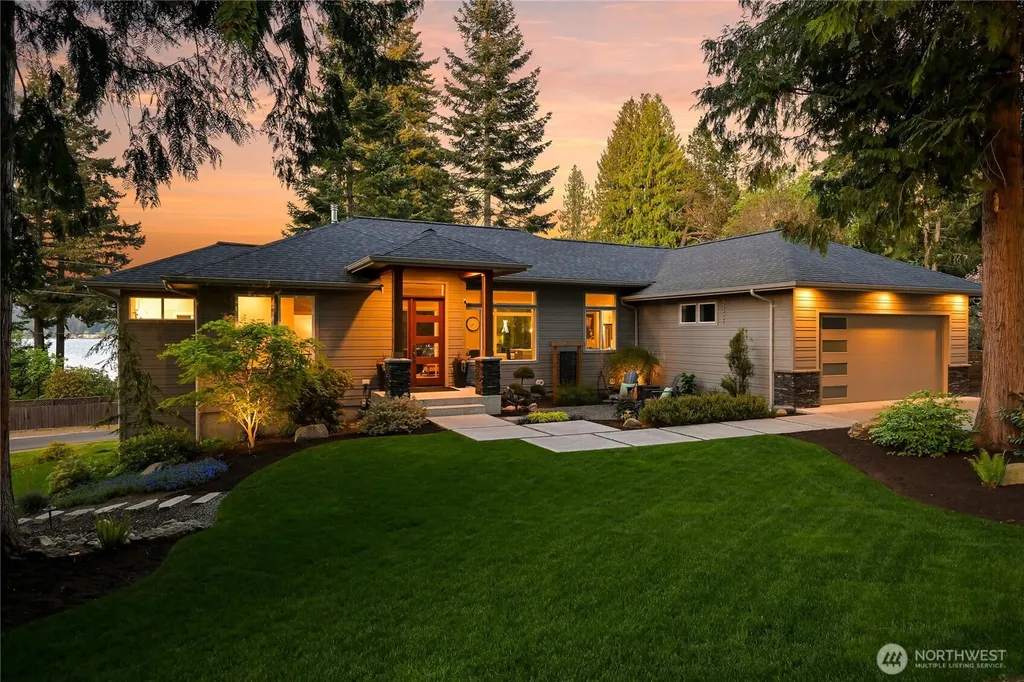 28 Strawberry Point Road Bellingham WA 98229