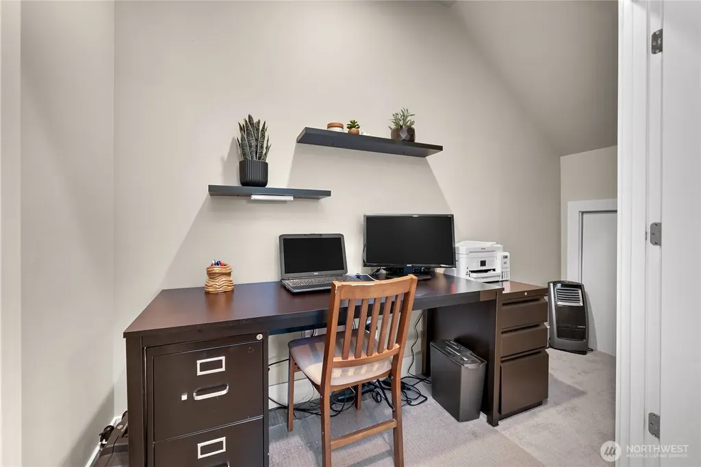 28 Strawberry Point Road Bellingham WA 98229