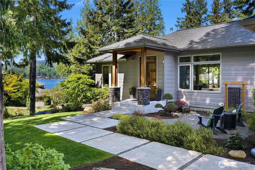 28 Strawberry Point Road Bellingham WA 98229