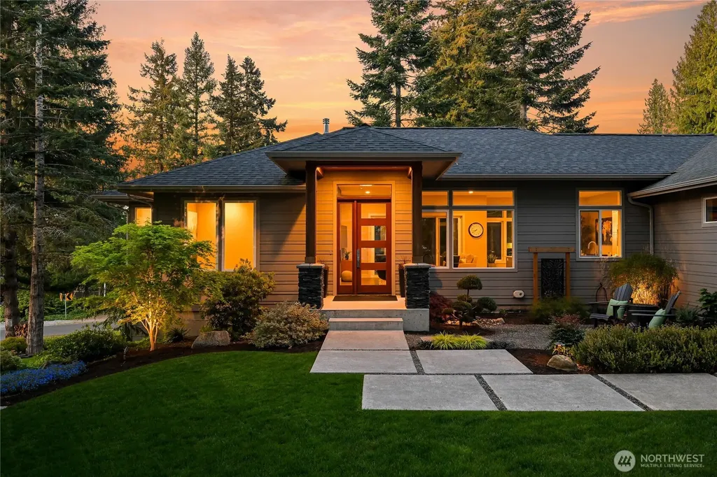 28 Strawberry Point Road Bellingham WA 98229