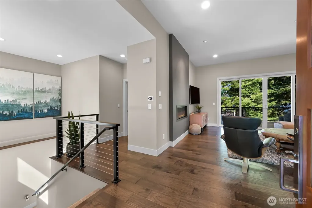 28 Strawberry Point Road Bellingham WA 98229