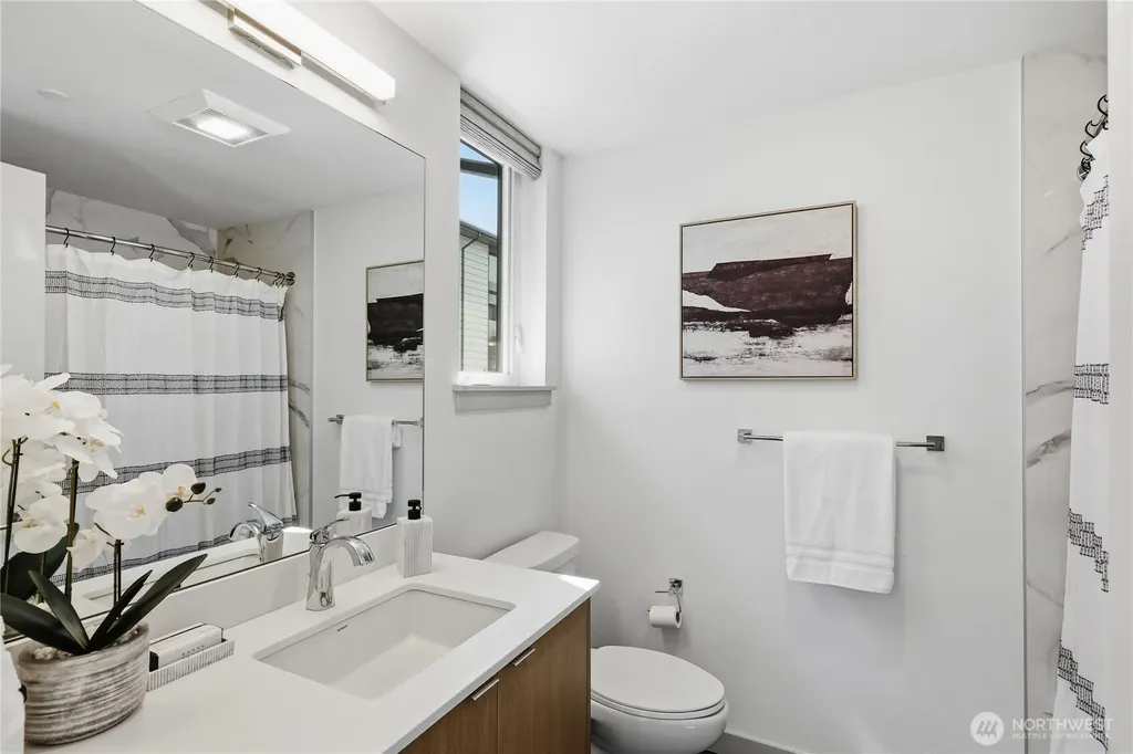 227 Ebi Lane NE Bainbridge Island WA 98110