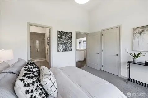 227 Ebi Lane NE Bainbridge Island WA 98110