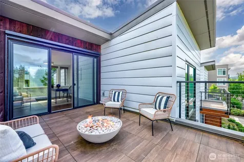 227 Ebi Lane NE Bainbridge Island WA 98110