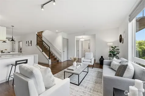 227 Ebi Lane NE Bainbridge Island WA 98110
