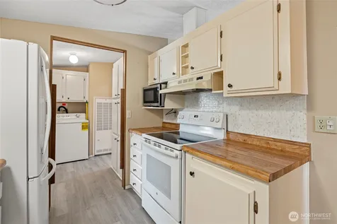 2725 E Fir Street Mount Vernon WA 98273