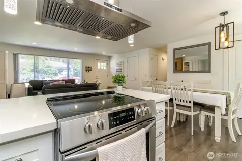 14057 SE 283rd Place Kent WA 98042