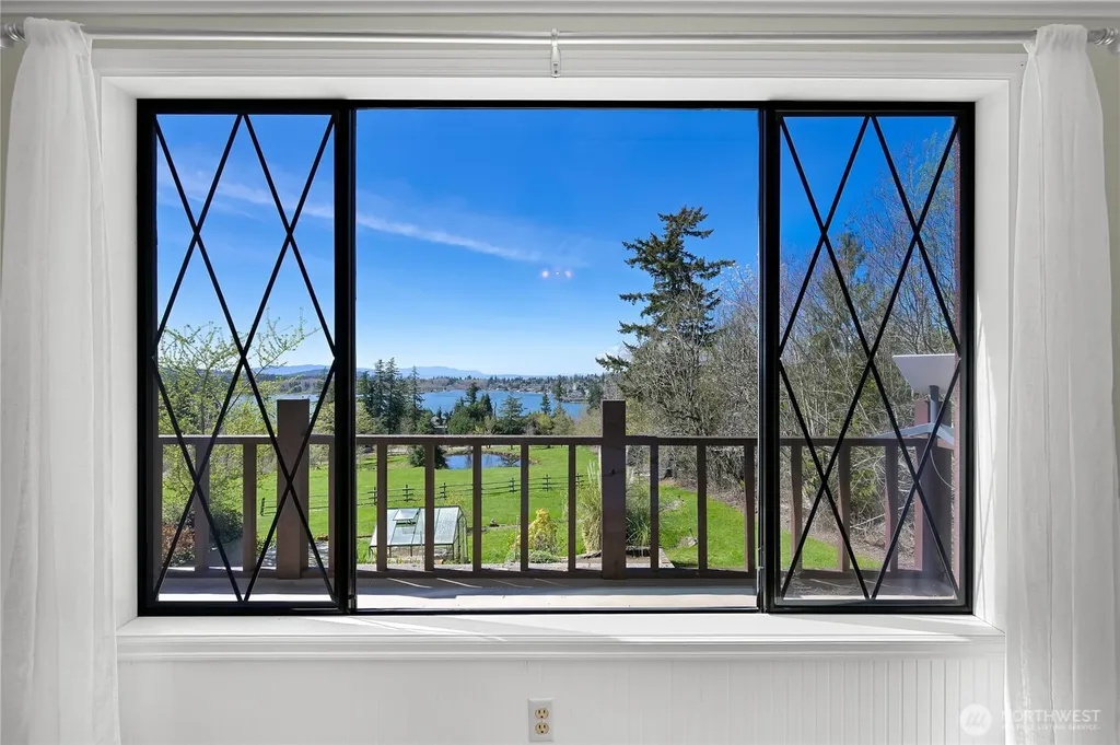 5225 E North Street Bellingham WA 98226
