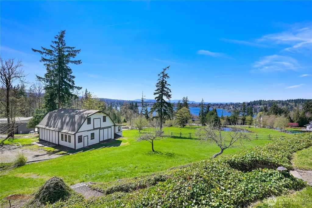 5225 E North Street Bellingham WA 98226