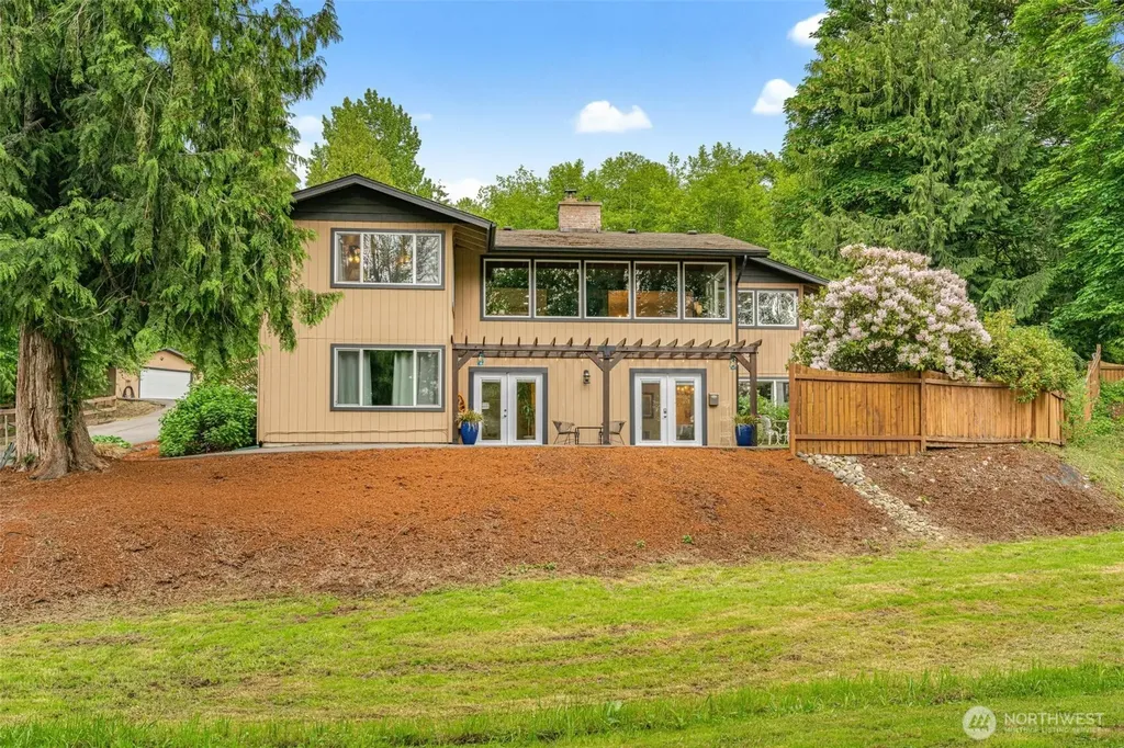 10507 167th Avenue SE Snohomish WA 98290
