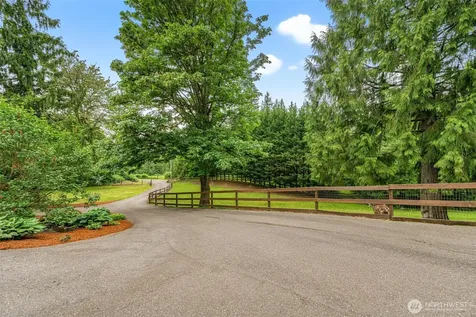 10507 167th Avenue SE Snohomish WA 98290