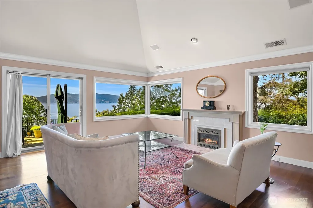 420 S Clarkwood Drive Bellingham WA 98225